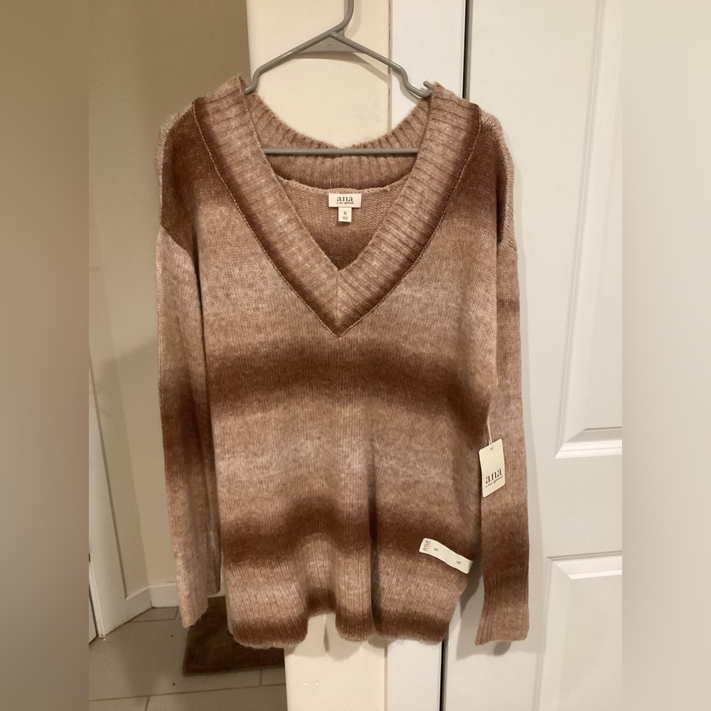V-neck Sweater